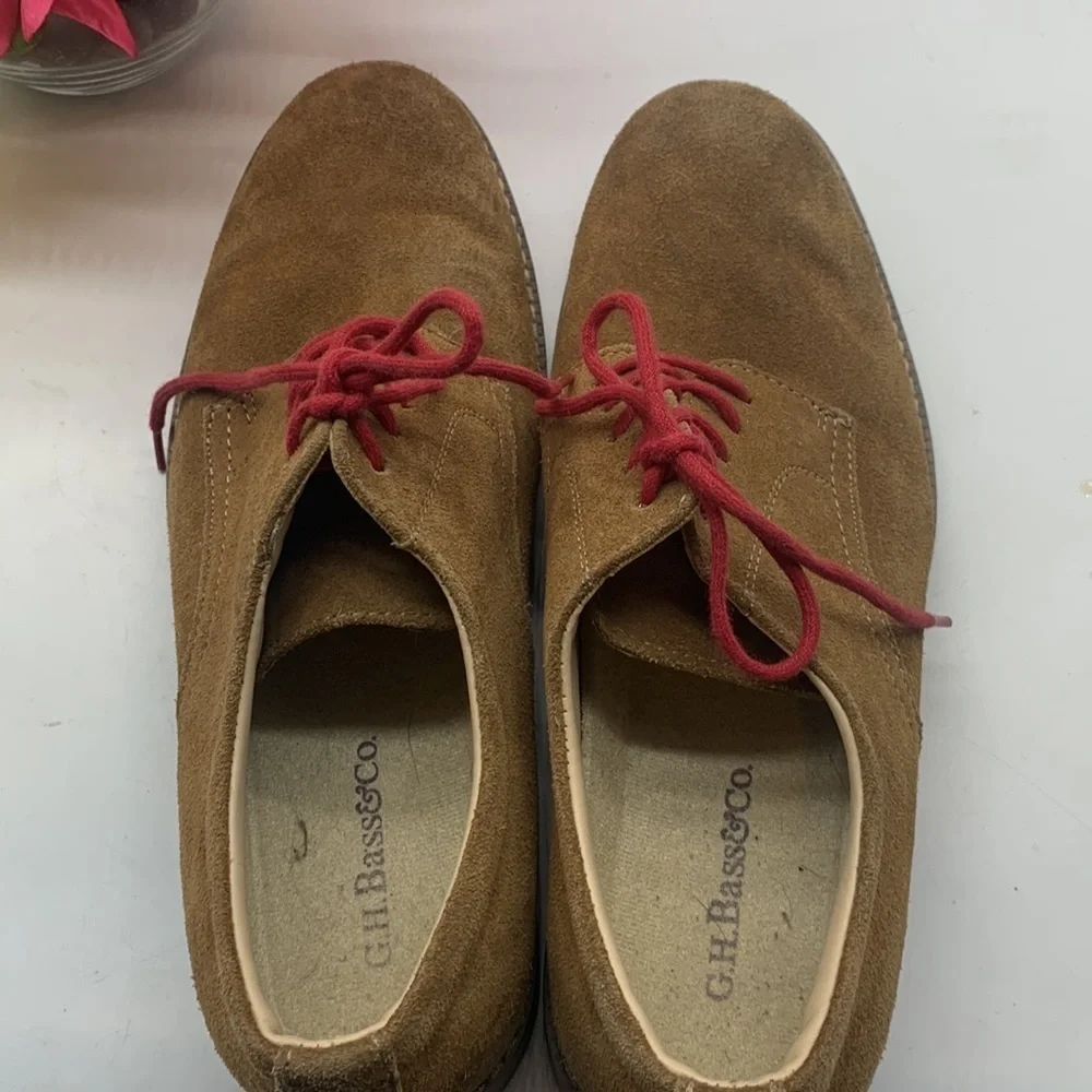 G.H. Bass Pasadena Tan Suede Oxford Sz 8.5D. MS1367C